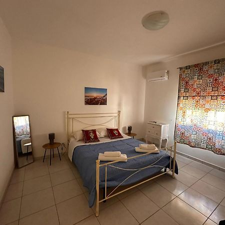 A Due Passi Dal Centro Διαμέρισμα Φαβινιάνα Εξωτερικό φωτογραφία