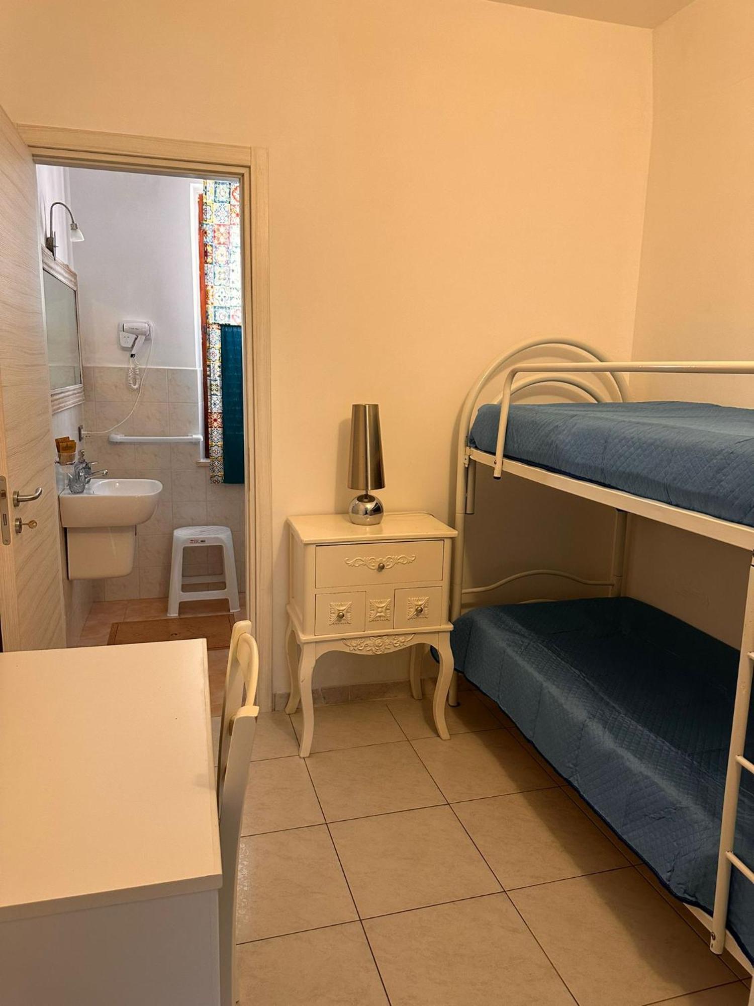 A Due Passi Dal Centro Διαμέρισμα Φαβινιάνα Εξωτερικό φωτογραφία